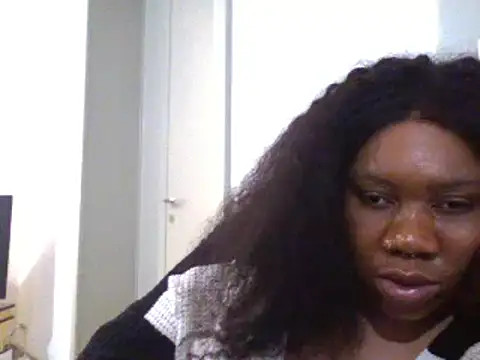 Snapshot of bonbonaumiel chatting on 1, 12, 2024 bonbonaumiel online show from 1, 12, 2024