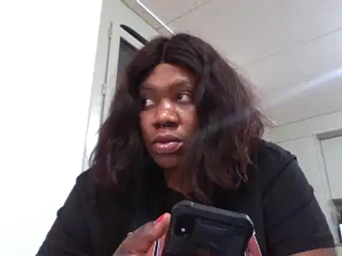 Snapshot of bonbonaumiel chatting on 27, 12, 2024 bonbonaumiel online show from 27, 12, 2024