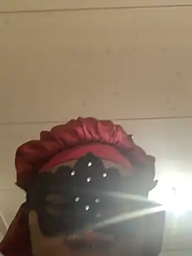 Snapshot of bonbonaumiel chatting on 3, 1, 2025 bonbonaumiel online show from 3, 1, 2025