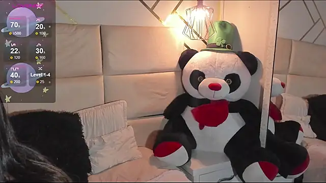 Nathaliajonees online show from 17, 10, 2025