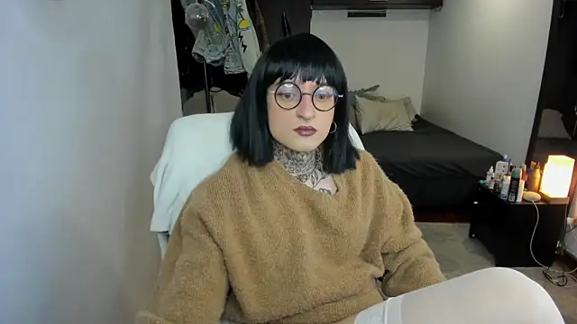 ShiiraVelkor online show from 26, 9, 2025