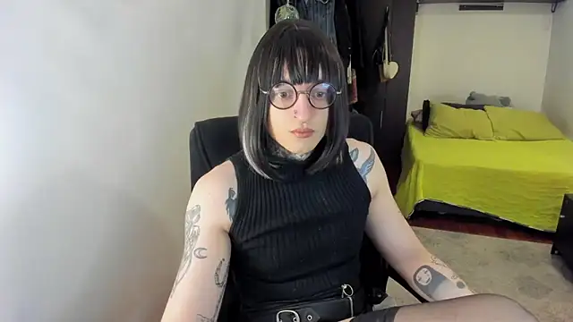 ShiiraVelkor online show from 5, 12, 2025