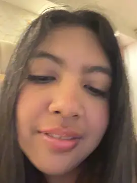 nicole fisherr online show from 23, 4, 2026