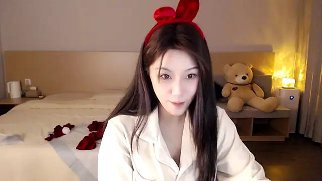 Snapshot of Lucky-baby chatting on 24, 12, 2024 Lucky-baby online show from 24, 12, 2024