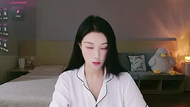 Snapshot of Lucky-baby chatting on 5, 10, 2025 Lucky-baby online show from 5, 10, 2025