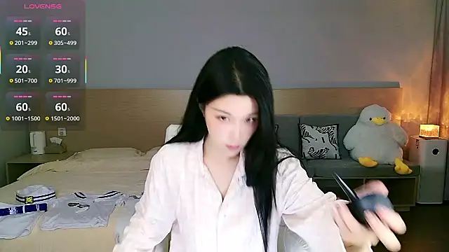 Snapshot of Lucky-baby chatting on 16, 10, 2025 Lucky-baby online show from 16, 10, 2025