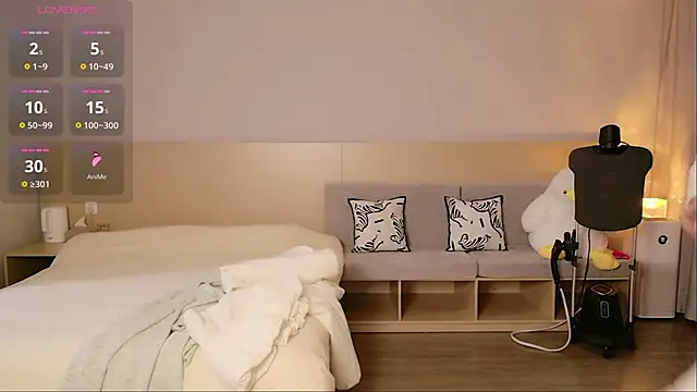 Snapshot of Lucky-baby chatting on 10, 11, 2025 Lucky-baby online show from 10, 11, 2025