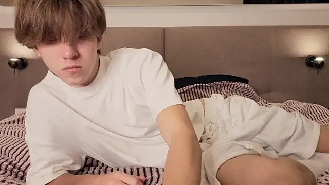 Snapshot of braxiboy chatting on 7, 1, 2026 braxiboy online show from 7, 1, 2026