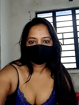 Lexi Baby  online show from 9, 12, 2024