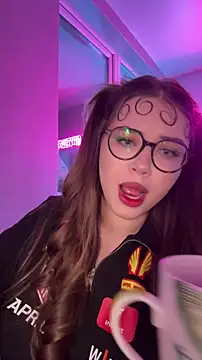 CutiePie3 online show from 16, 2, 2026