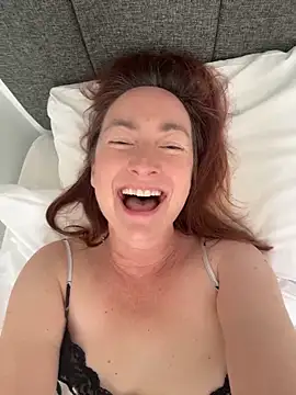 LouiseTswing online show from 11, 6, 2026