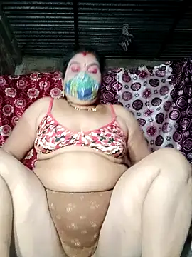 Hot Falguni online show from 31, 12, 2024