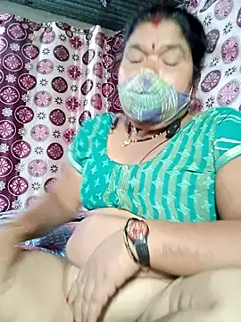 Hot Falguni online show from 2, 2, 2025