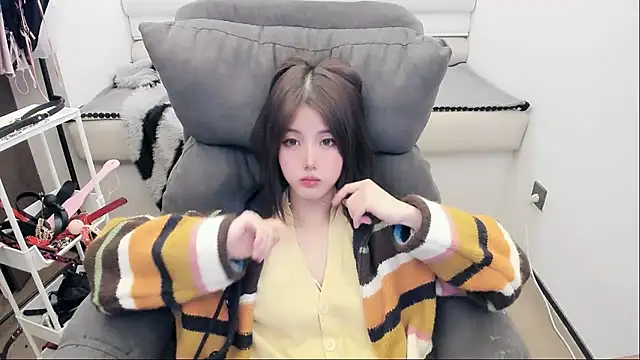 Snapshot of bbtt544 chatting on 2, 2, 2026 bbtt544 online show from 2, 2, 2026