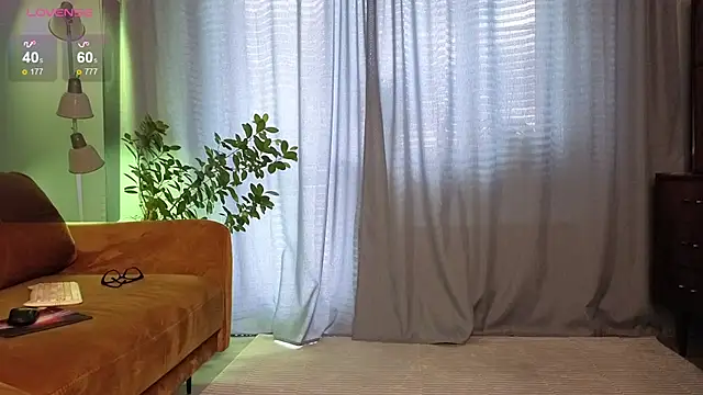 Snapshot of Your_dream_Alice chatting on 29, 9, 2025 Your dream Alice online show from 29, 9, 2025