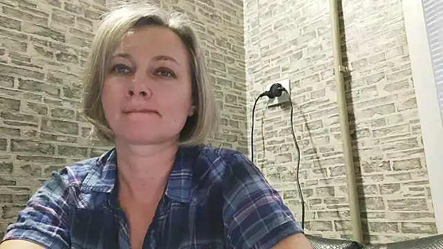 EdithManning online show from 15, 12, 2024
