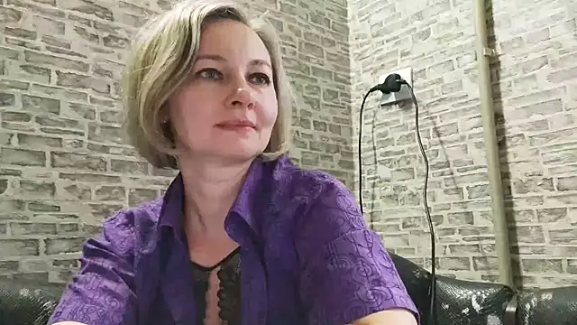 EdithManning online show from 16, 12, 2024