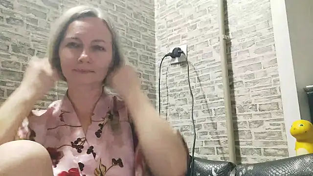 EdithManning online show from 16, 12, 2024