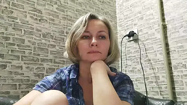 EdithManning online show from 20, 12, 2024