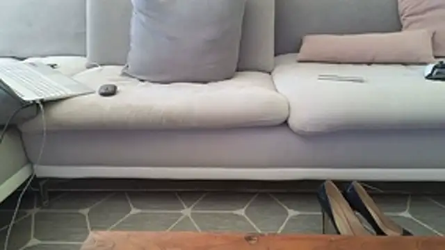 Snapshot of Laure11 chatting on 30, 10, 2025 Laure11 online show from 30, 10, 2025