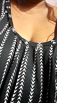 Snapshot of Hot-Anuska chatting on 27, 2, 2025 Hot-Anuska online show from 27, 2, 2025