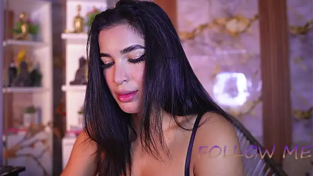 zoey-fox online show from 8, 3, 2026