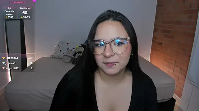 charlotte blass online show from 10, 1, 2025