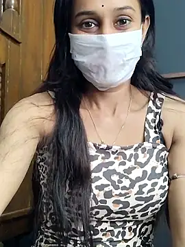 Snapshot of Oleevia chatting on 15, 12, 2025 Oleevia online show from 15, 12, 2025