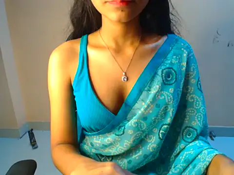Chandani-Love online show from 6, 4, 2026