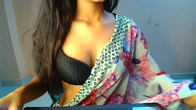 Chandani-Love online show from 3, 5, 2026