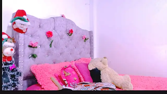 Snapshot of Devora77_7 chatting on 12, 1, 2025 Devora77 7 online show from 12, 1, 2025