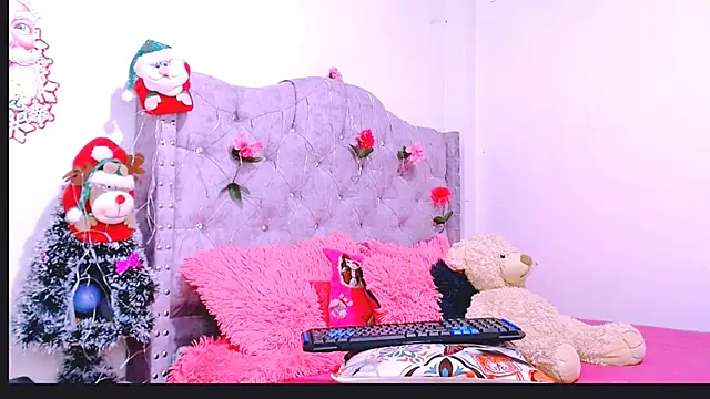 Snapshot of Devora77_7 chatting on 13, 1, 2025 Devora77 7 online show from 13, 1, 2025