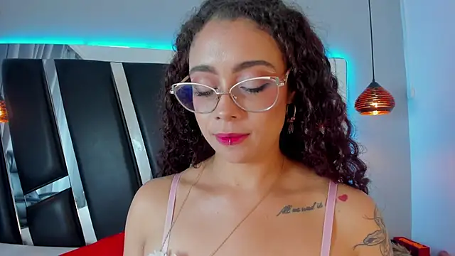 antonelllepiercee online show from 12, 1, 2025