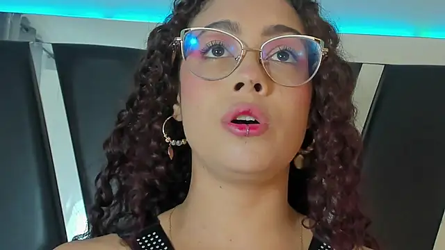 antonelllepiercee online show from 15, 1, 2025