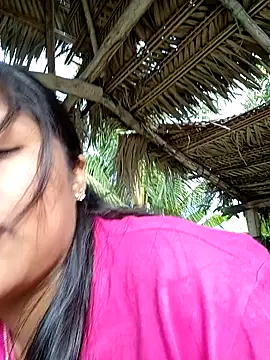 Snapshot of Karol-kamila19 chatting on 8, 12, 2024 Karol-kamila19 online show from 8, 12, 2024