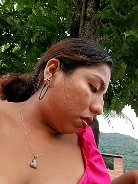 Snapshot of Karol-kamila19 chatting on 11, 12, 2024 Karol-kamila19 online show from 11, 12, 2024