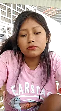 Snapshot of Karol-kamila19 chatting on 12, 12, 2024 Karol-kamila19 online show from 12, 12, 2024