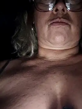 Kasandra Ho online show from 31, 1, 2025