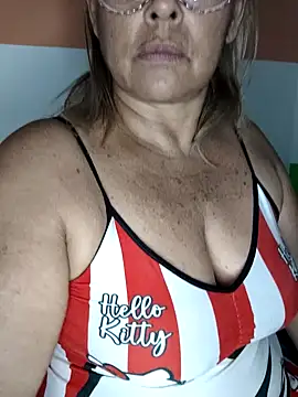 Kasandra Ho online show from 25, 2, 2025