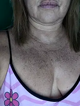 Kasandra Ho online show from 2, 10, 2025