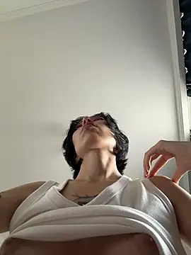 kikidoll online show from 15, 6, 2026