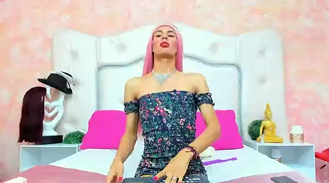 Snapshot of NahomiWhitel chatting on 21, 1, 2025 NahomiWhitel online show from 21, 1, 2025