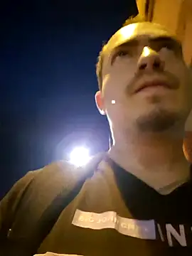 Snapshot of dragon1006 chatting on 15, 10, 2025 dragon1006 online show from 15, 10, 2025