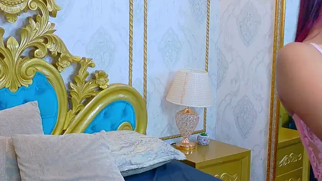 LucyLeah online show from 6, 11, 2025