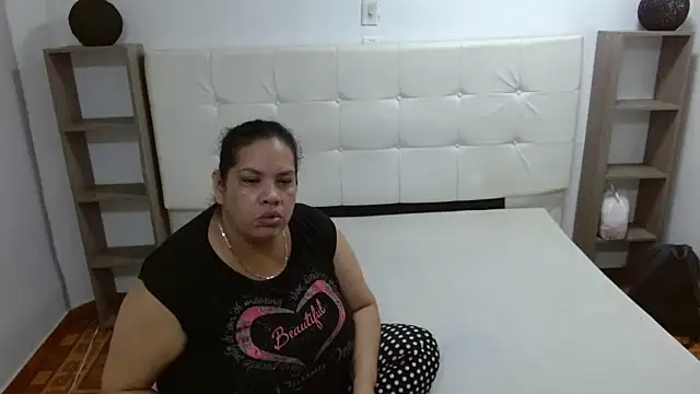 Snapshot of Candy_and_Jh0n chatting on 19, 9, 2025 Candy and Jh0n online show from 19, 9, 2025