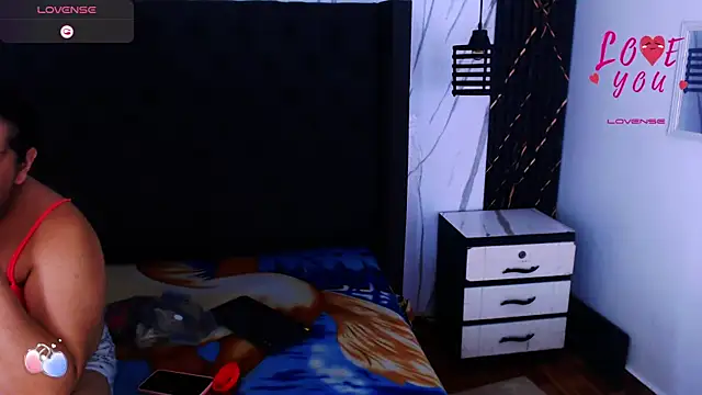 Candy and Jh0n online show from 7, 4, 2026