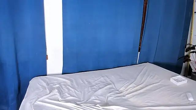 Fernanda brown18 online show from 4, 11, 2025