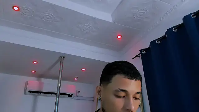 Fernanda brown18 online show from 26, 11, 2025