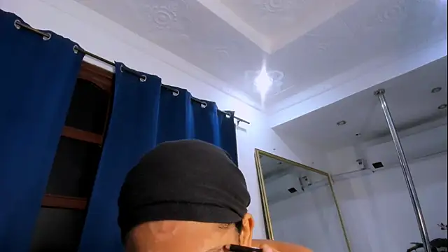 Fernanda brown18 online show from 19, 12, 2025