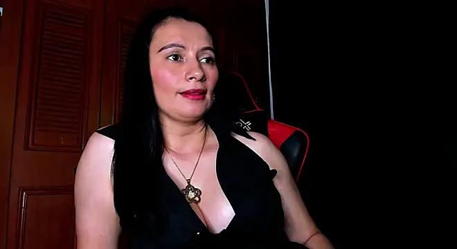 gracekelly12 online show from 12, 12, 2024